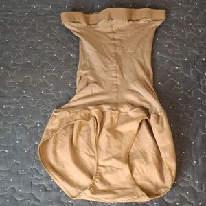 Spanx Beige Shapewear Bodysuit size B